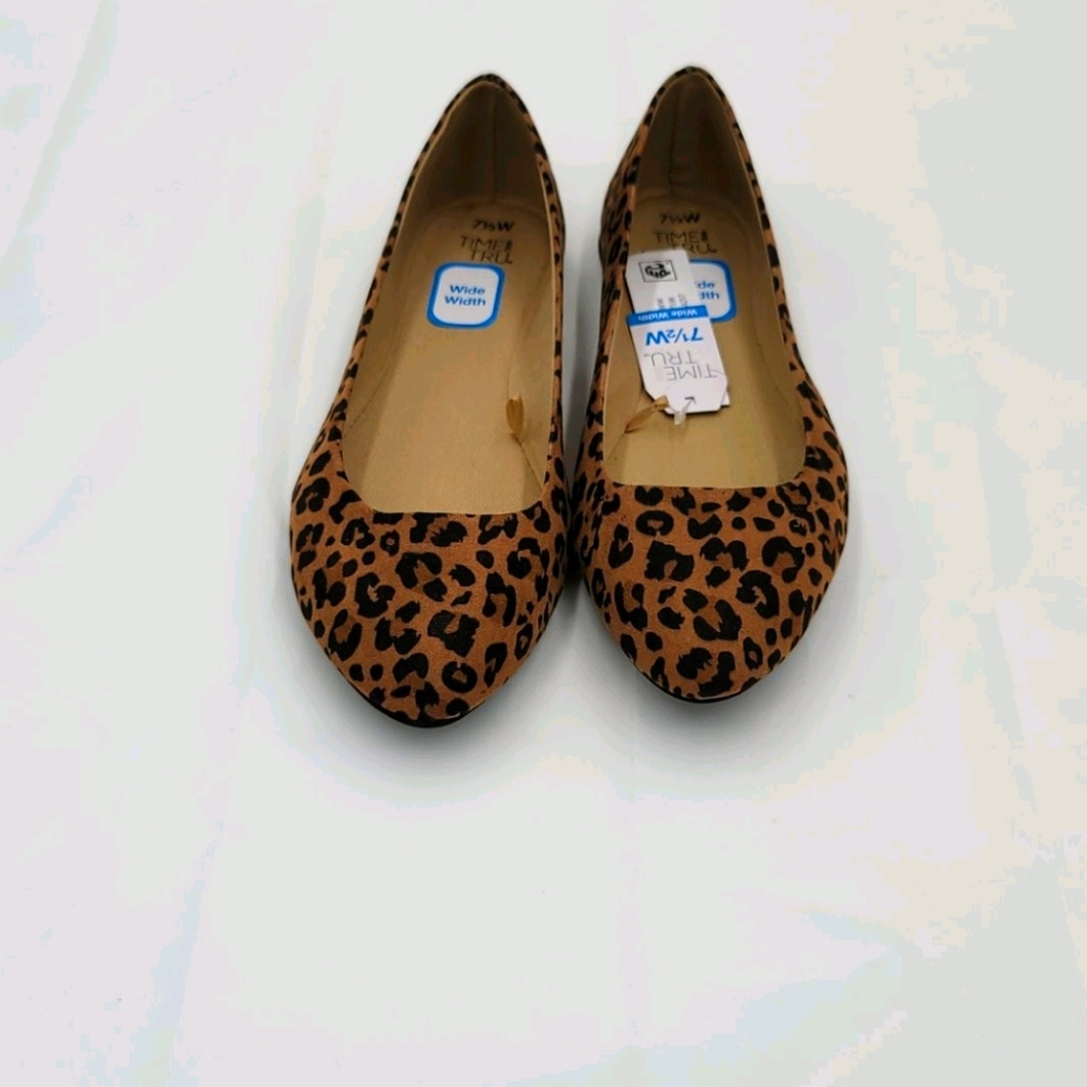 Time & Tru Leopard Print Shoes